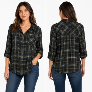 Christopher & Banks Plaid Button Shirt Black L